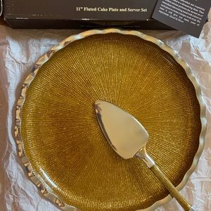 11” Fluted Cake Plate and Server Set